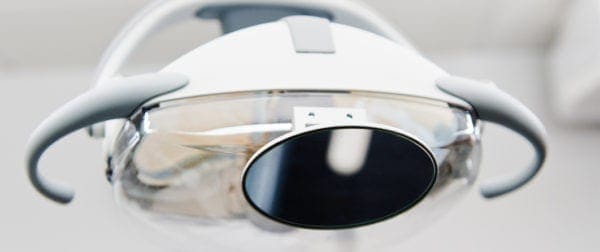 Stockholms mest prisvärda tandläkare Tandläkarlampa